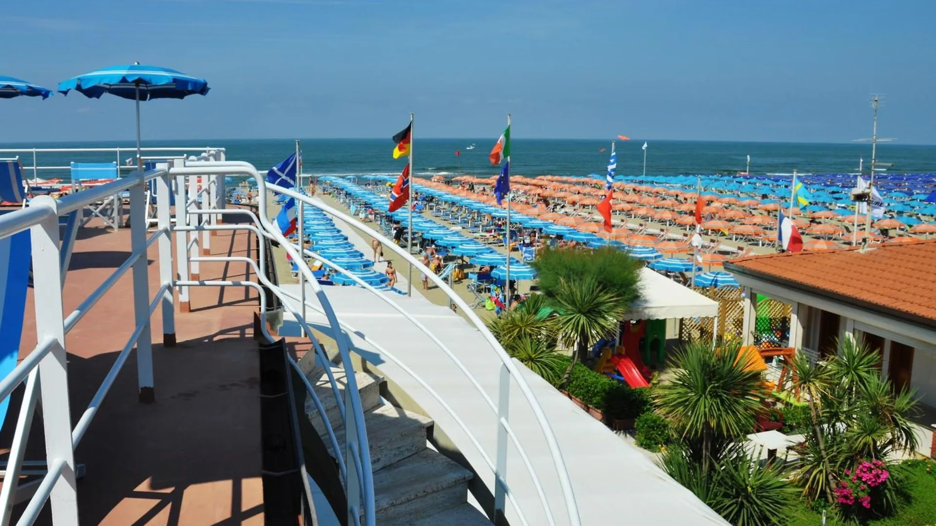 Hotel Pineta Mare Lido di Camaiore Italië