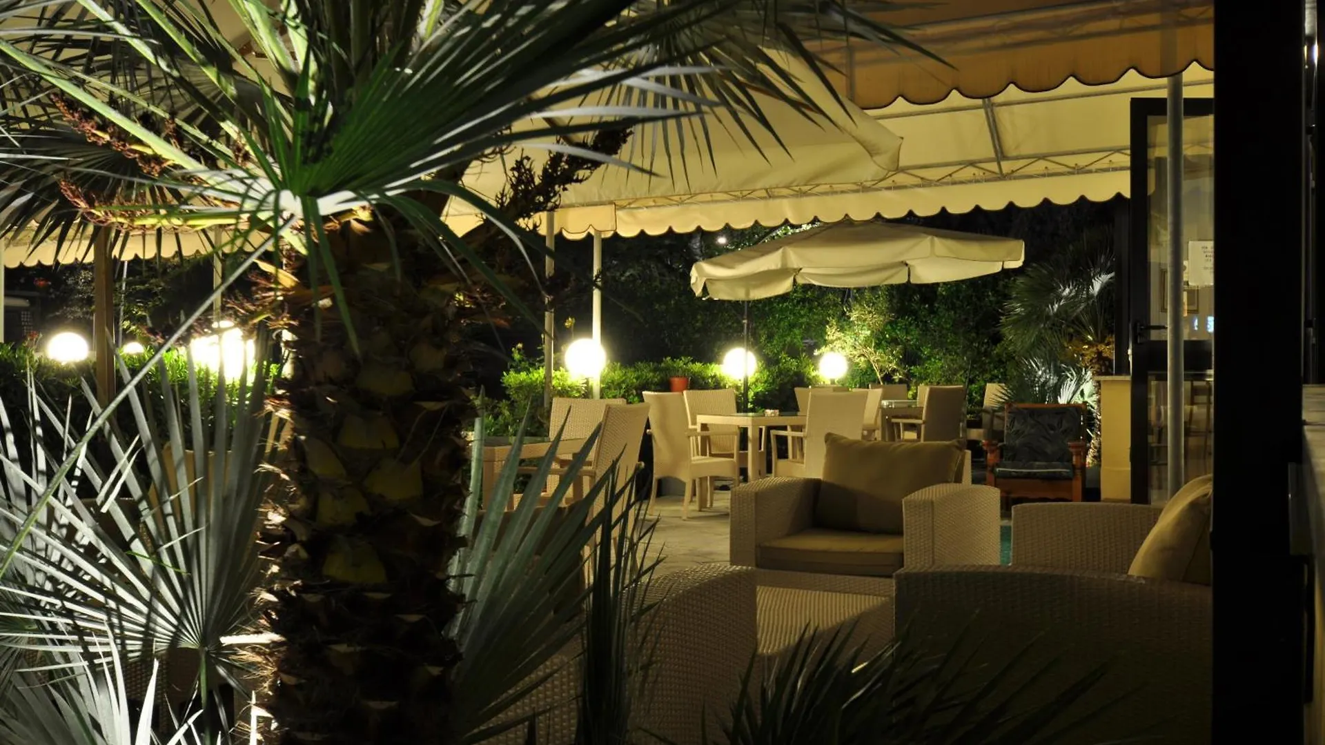 Hotel Pineta Mare Lido di Camaiore