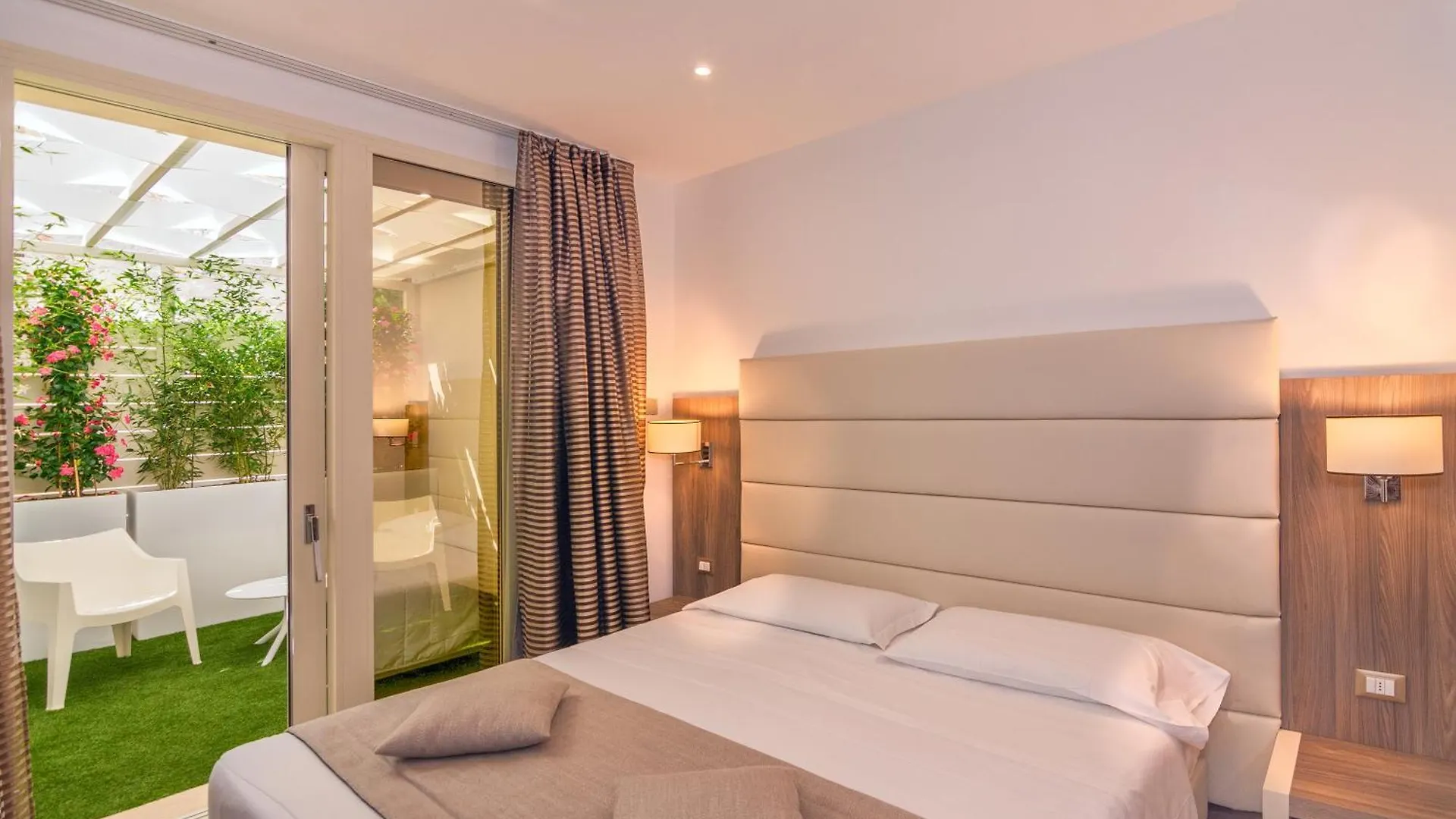 Hotel Pineta Mare Lido di Camaiore