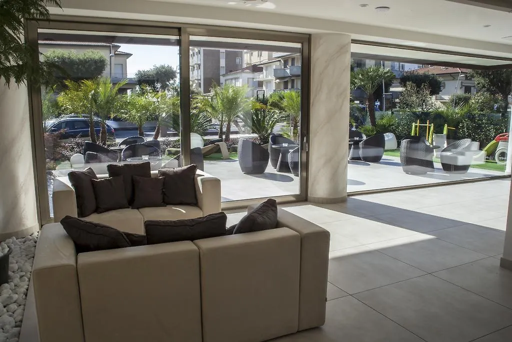 Hotel Pineta Mare Lido di Camaiore