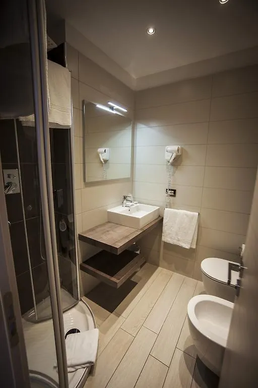 Hotel Pineta Mare Lido di Camaiore 3*,  Italy