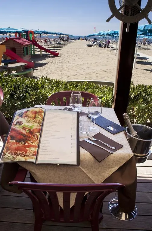 Hotel Pineta Mare Lido di Camaiore Italy